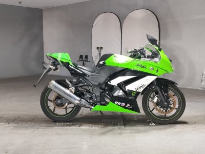 Kawasaki NINJA250R