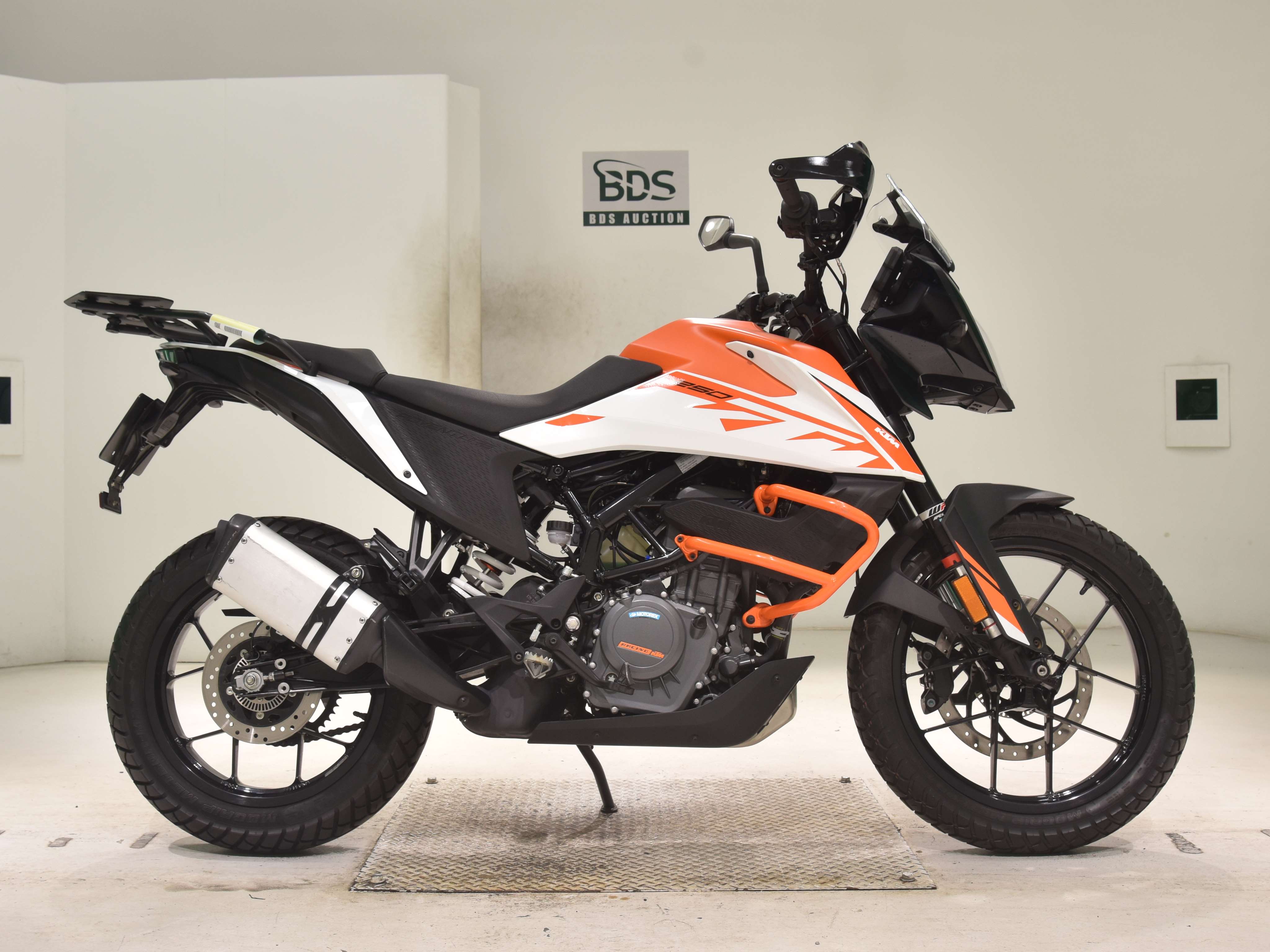 KTM 250 ADVENTURE, right