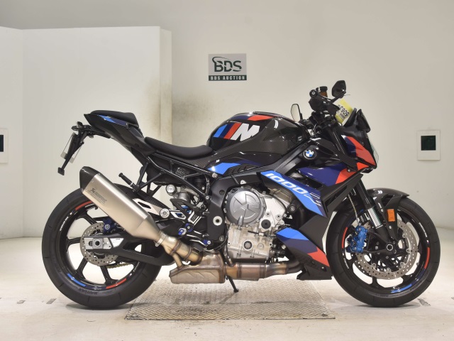 BMW M1000R