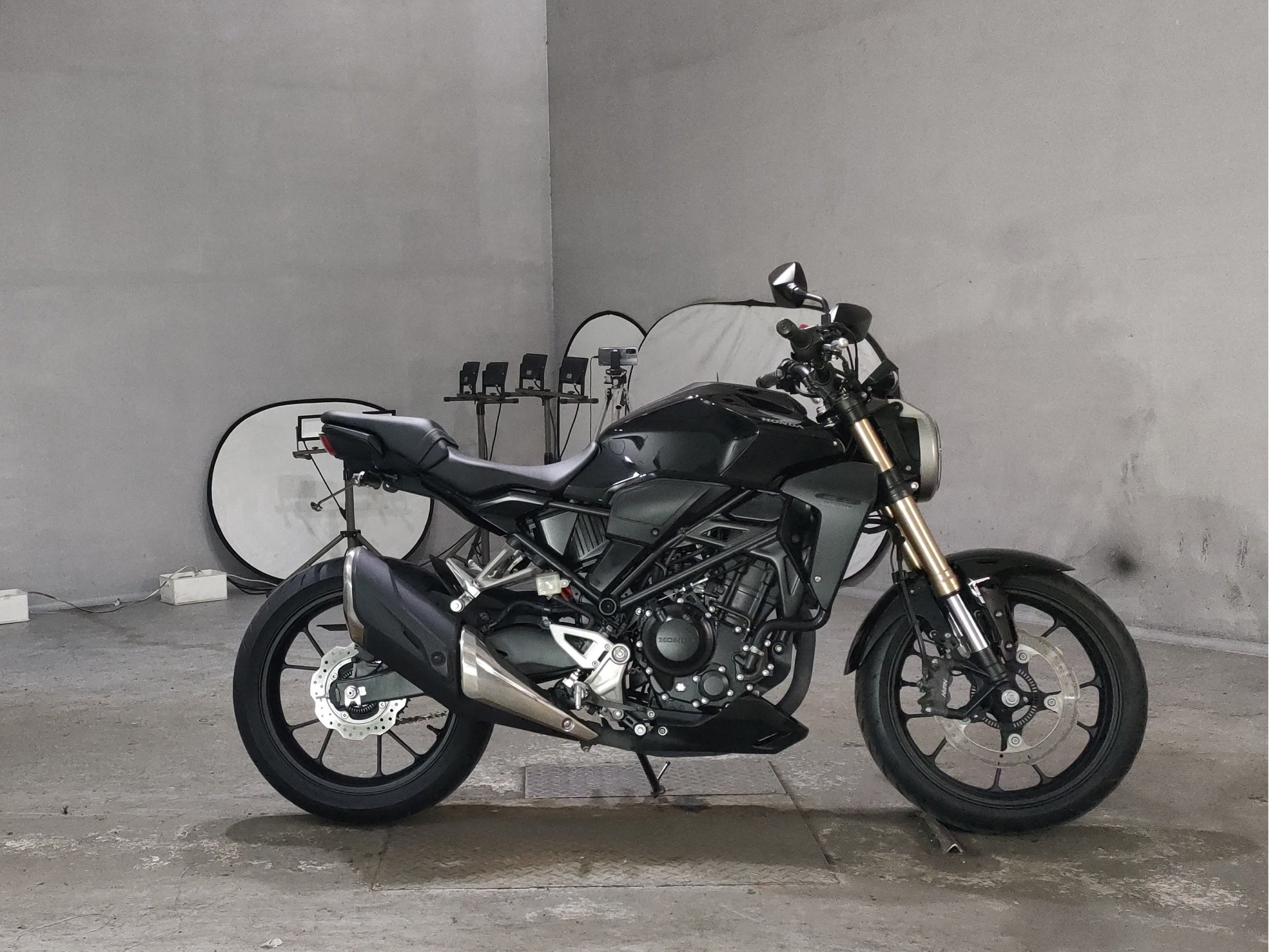 Honda CB250R, zdjęcie 1