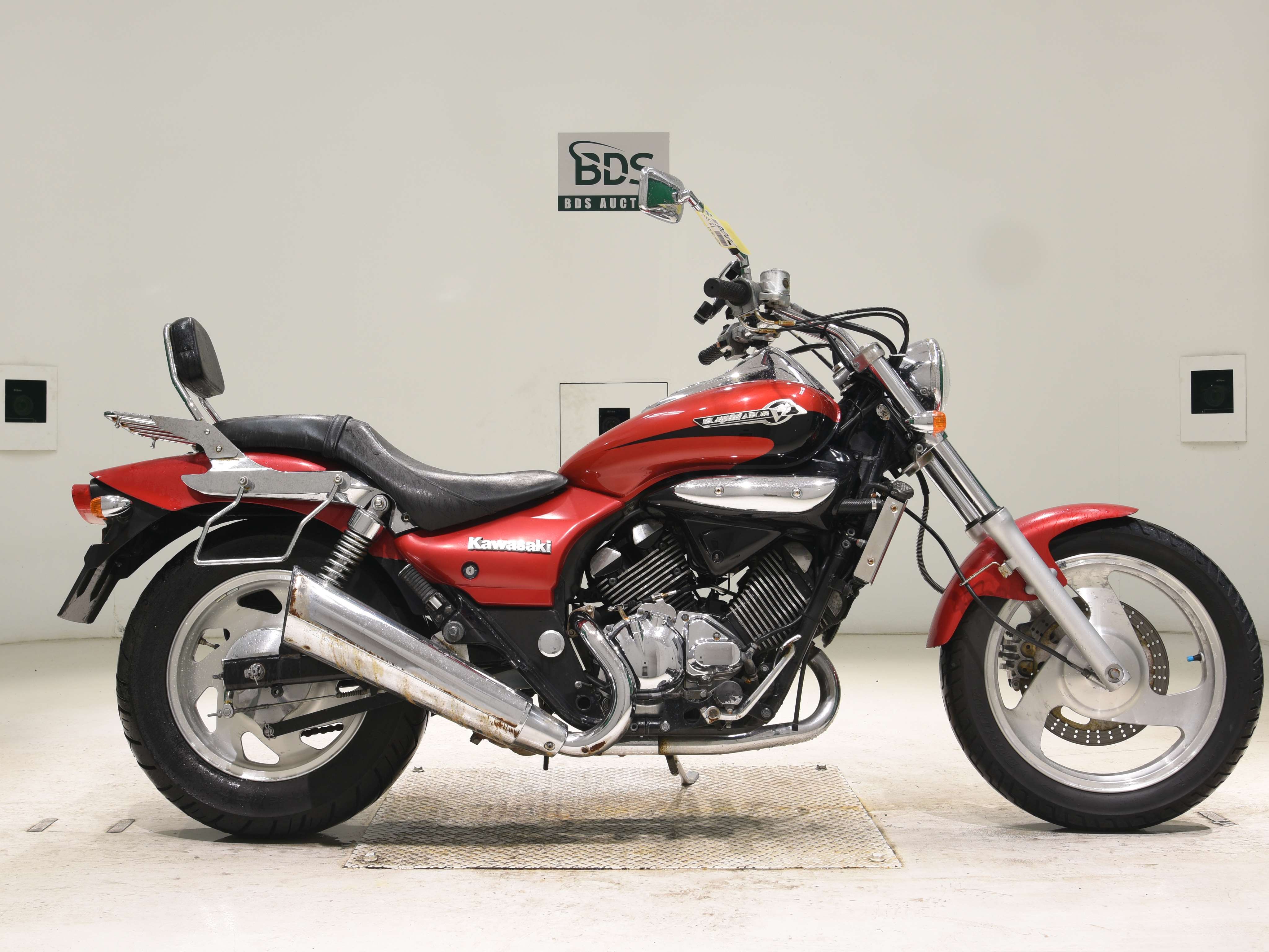 Kawasaki ELIMINATOR 250V, right