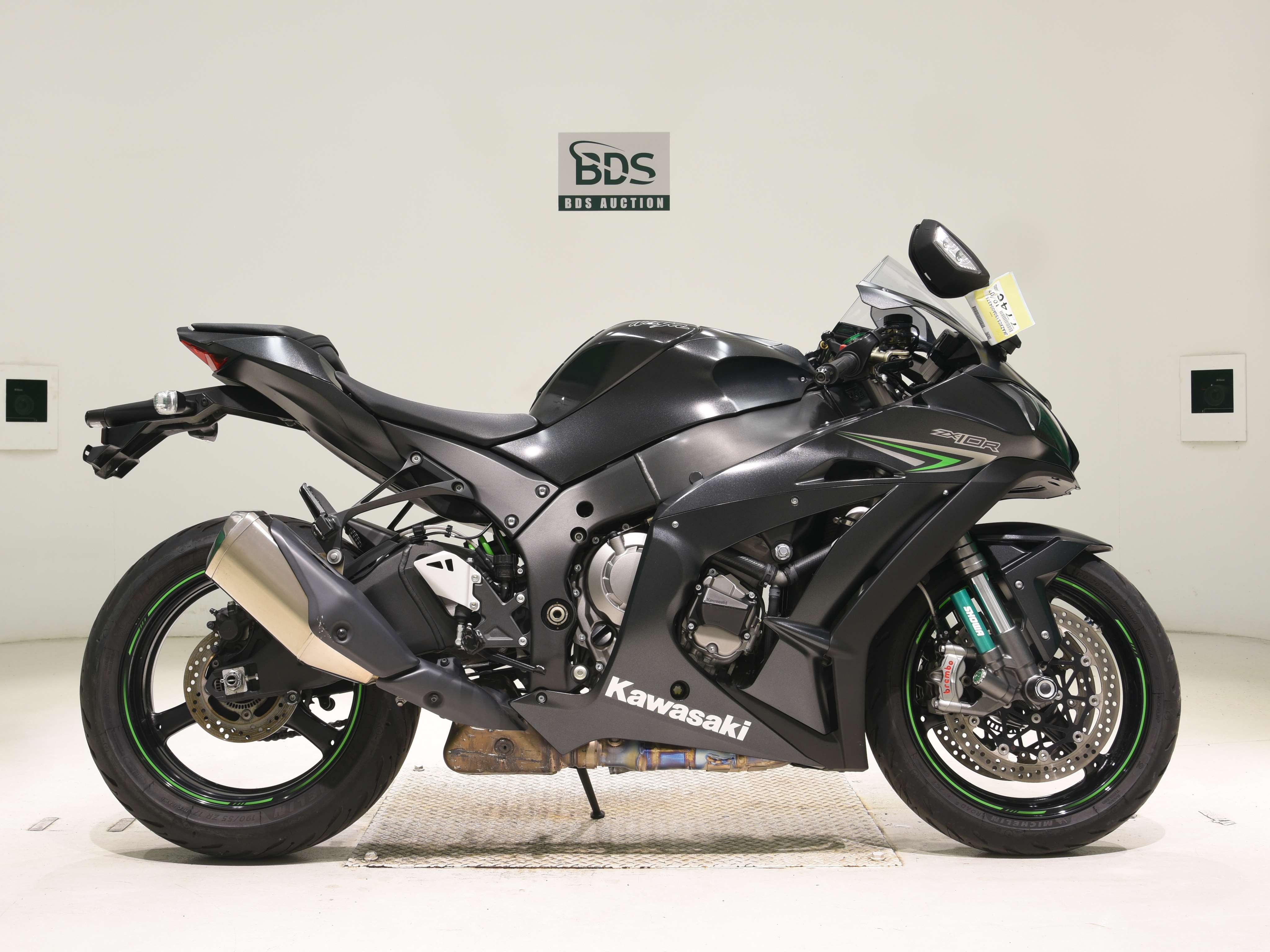 Kawasaki NINJA1000, right