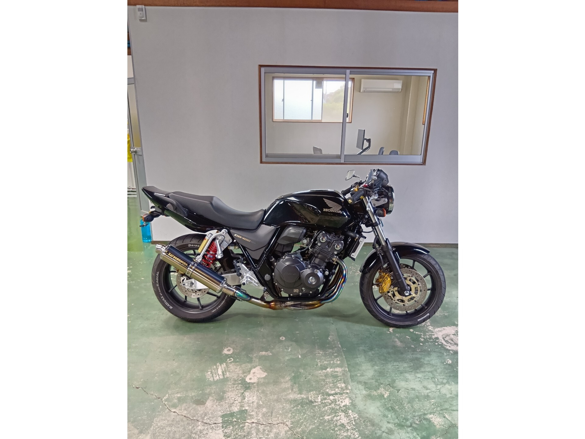 Honda CB400SF, zdjęcie 1