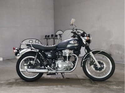 Kawasaki W800