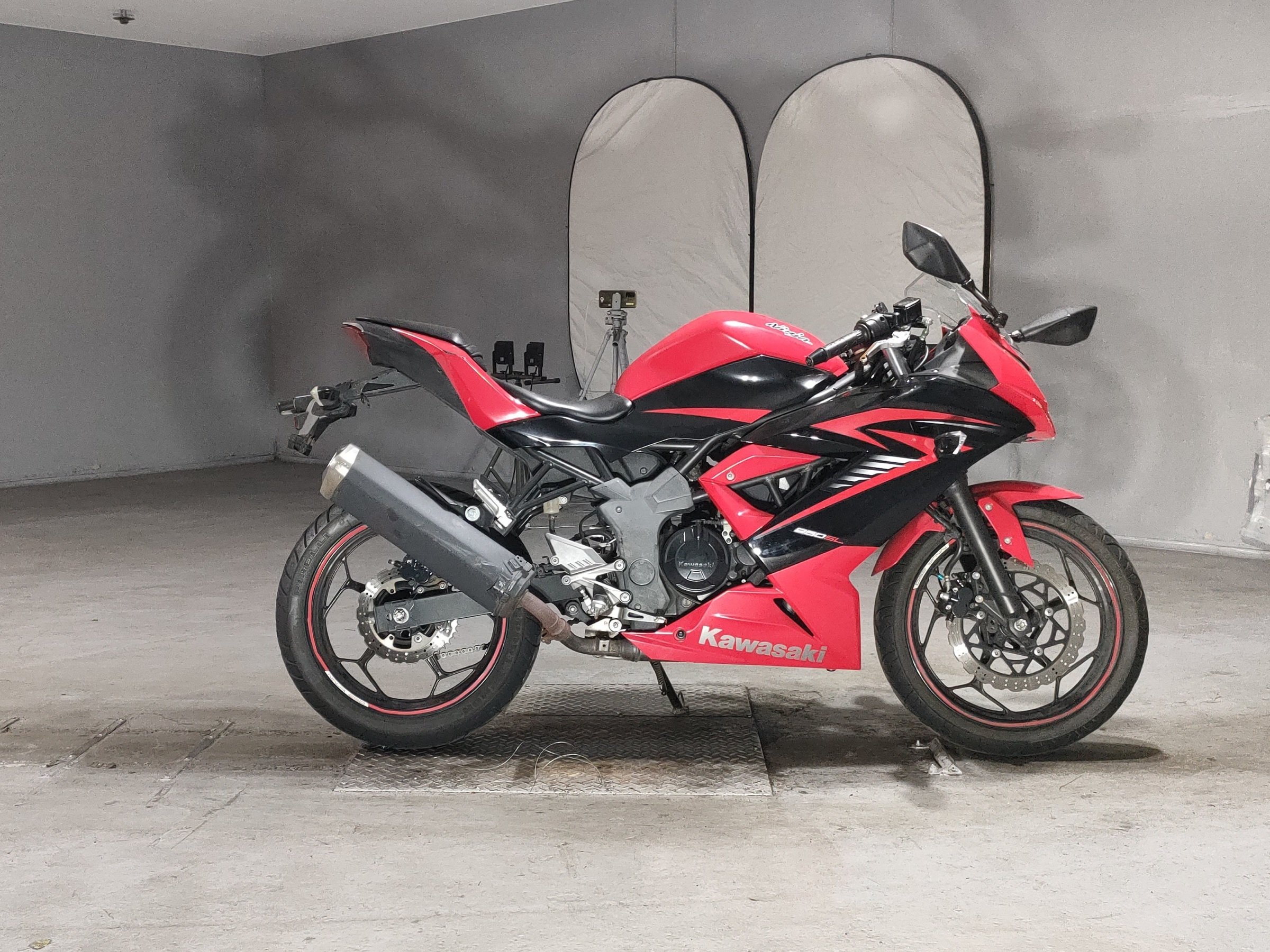 Kawasaki NINJA250, zdjęcie 1