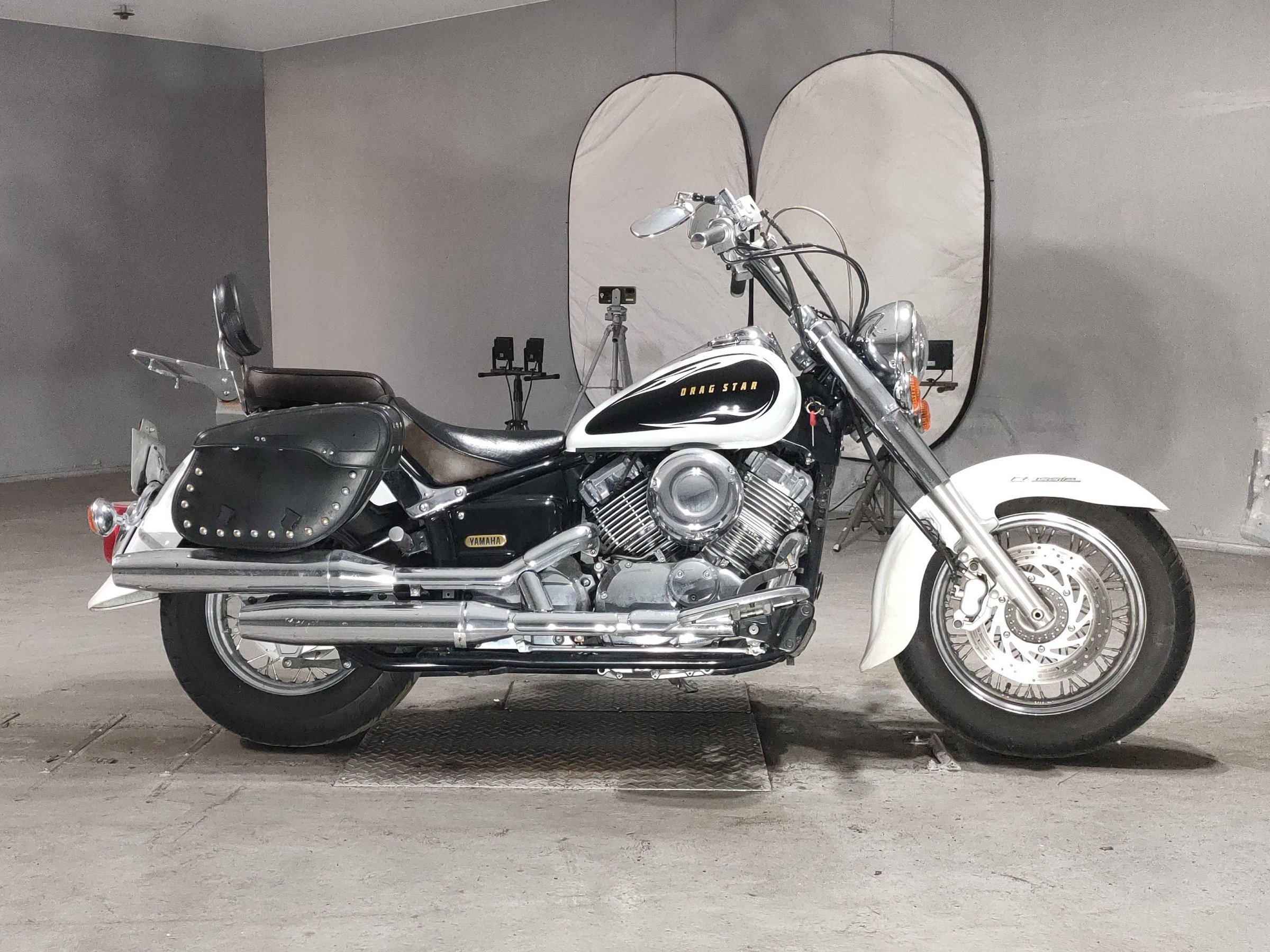 Yamaha DRAGSTAR XVS400 CLASSIC, zdjęcie 1