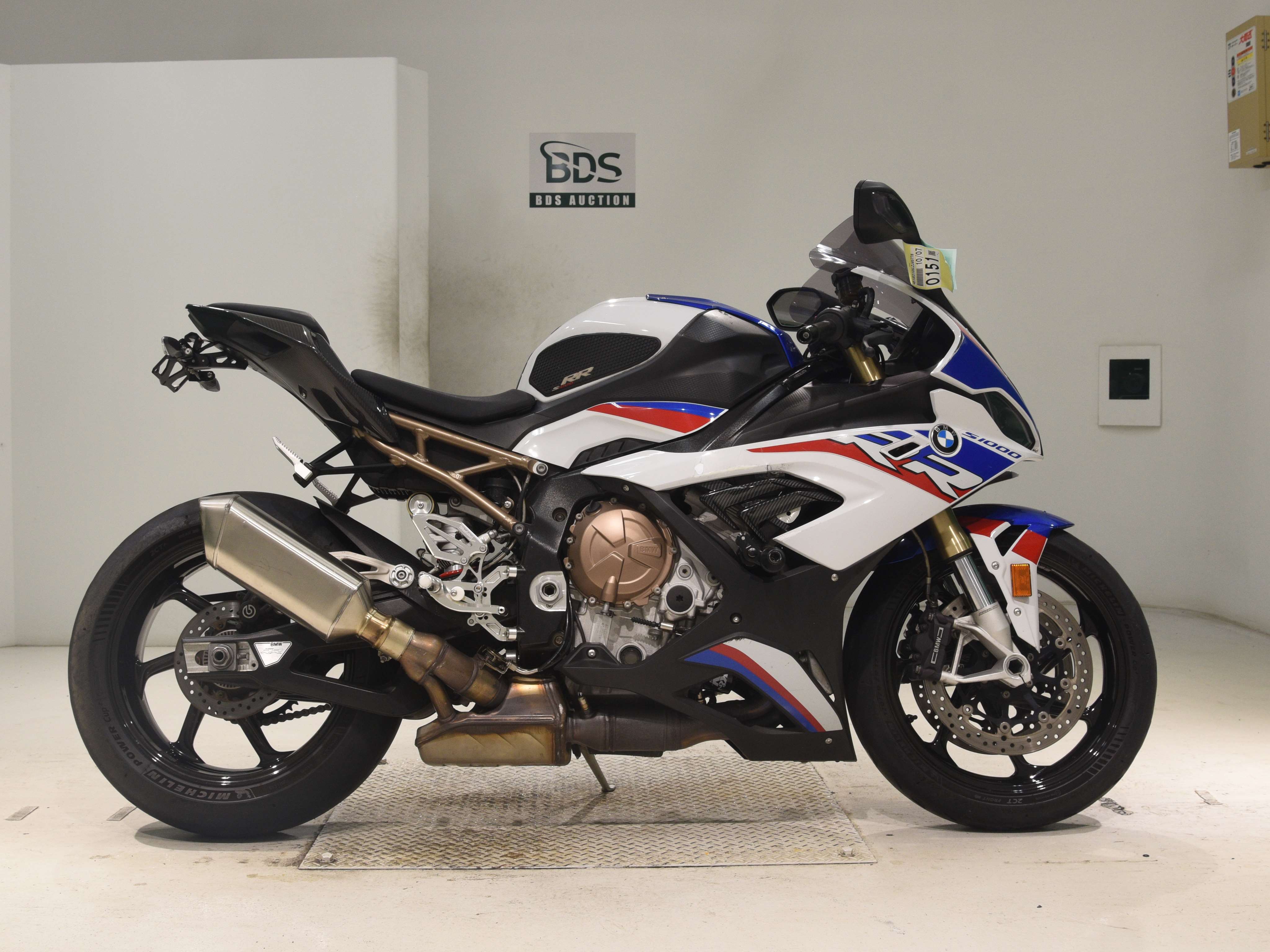 BMW S1000RR, right