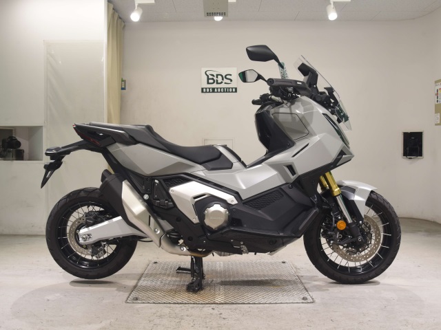 Honda X-ADV750