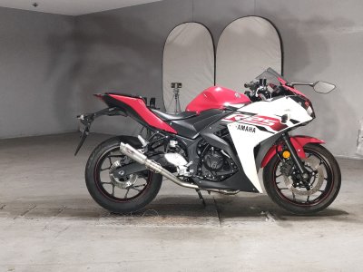 Yamaha YZF-R25