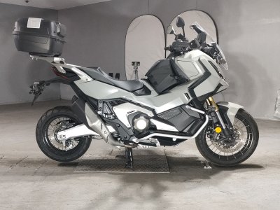 Honda X-ADV750