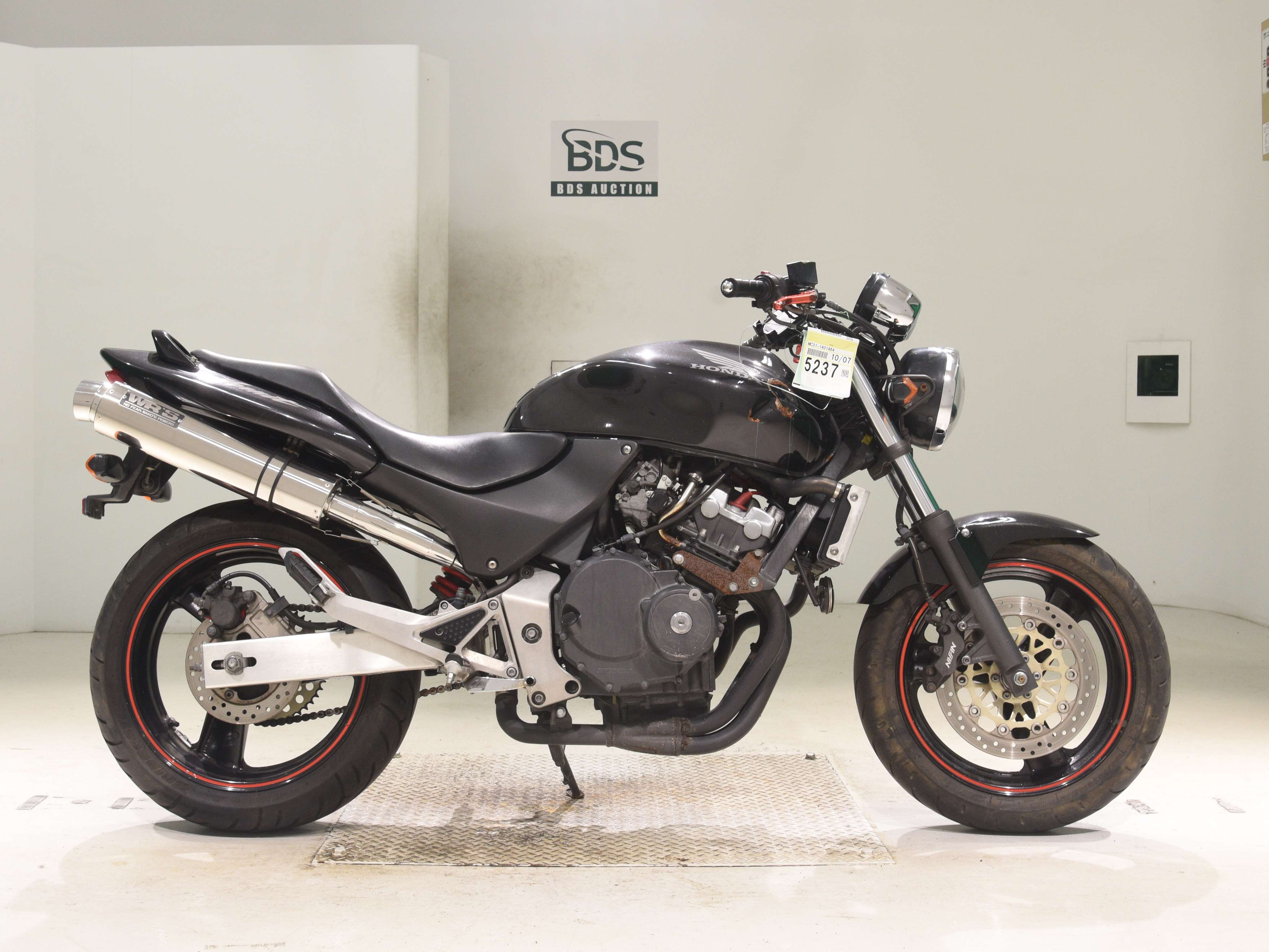 Honda HORNET CB250F, right