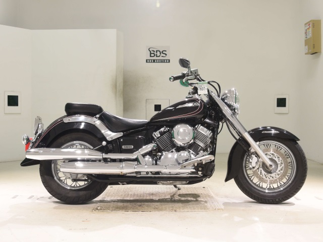 Yamaha DRAGSTAR XVS400 CLASSIC
