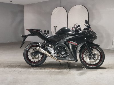 Yamaha YZF-R25